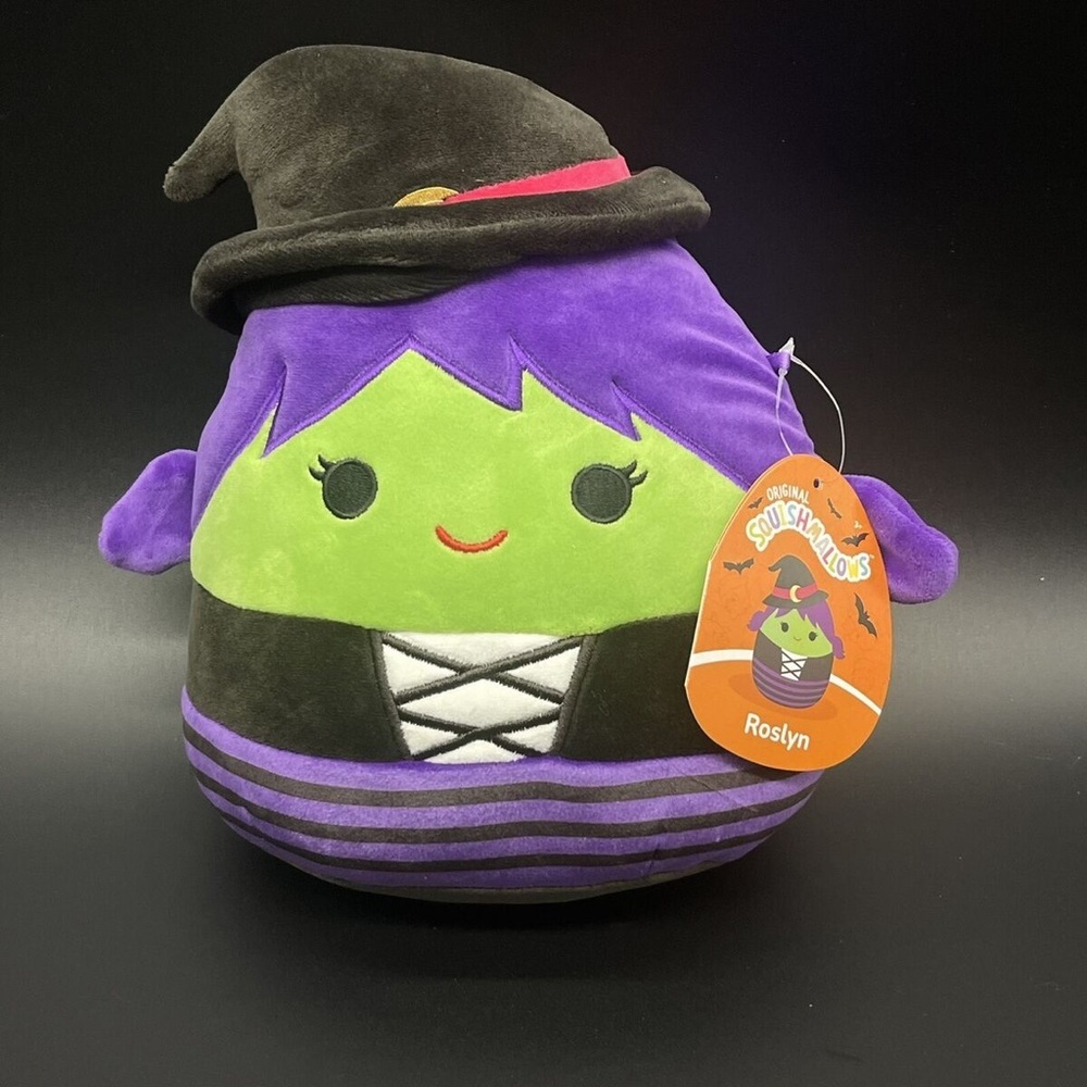Nwt 7" Roslyn Squishmallow Halloween 🎃